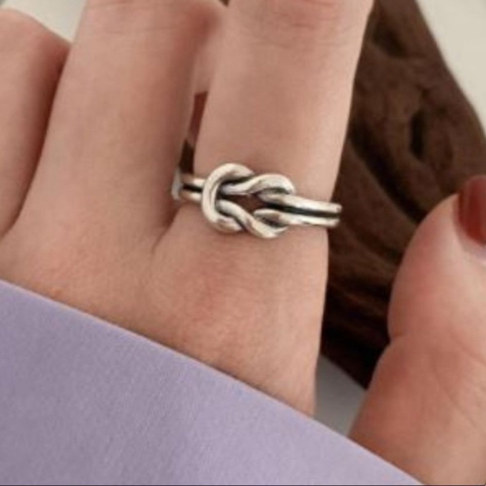 New Minimalist Sterling Silver Twist Knot Ring